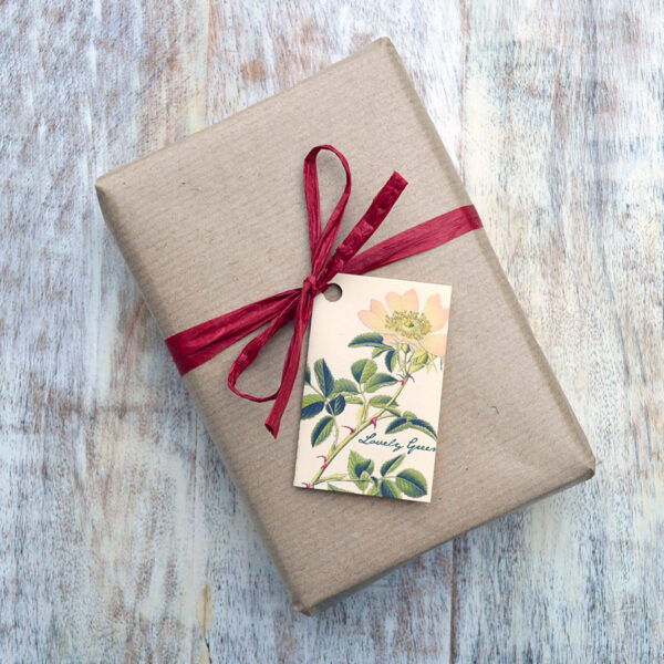 Gift wrapping and card option from Lovely Greens